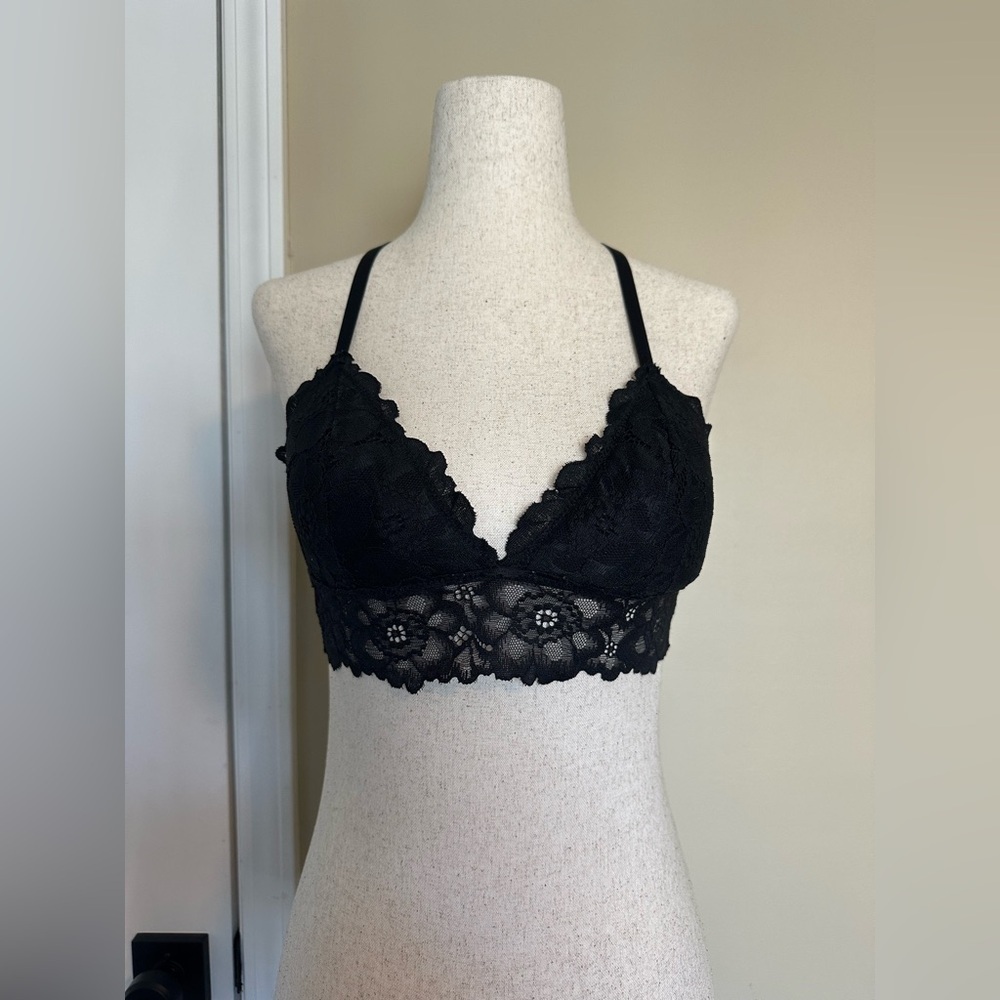 Aerie Black Lace Racerback Bralette size Small